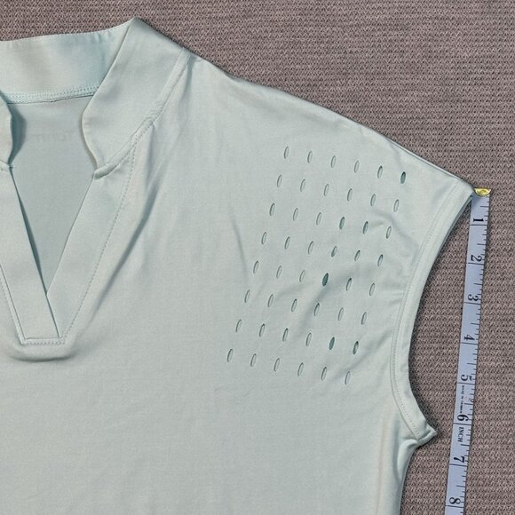 Tanmolo V-Neck Activewear Top Womens Sz S Mint Green Perforated Cap Sleeves NWT - Picture 13 of 16